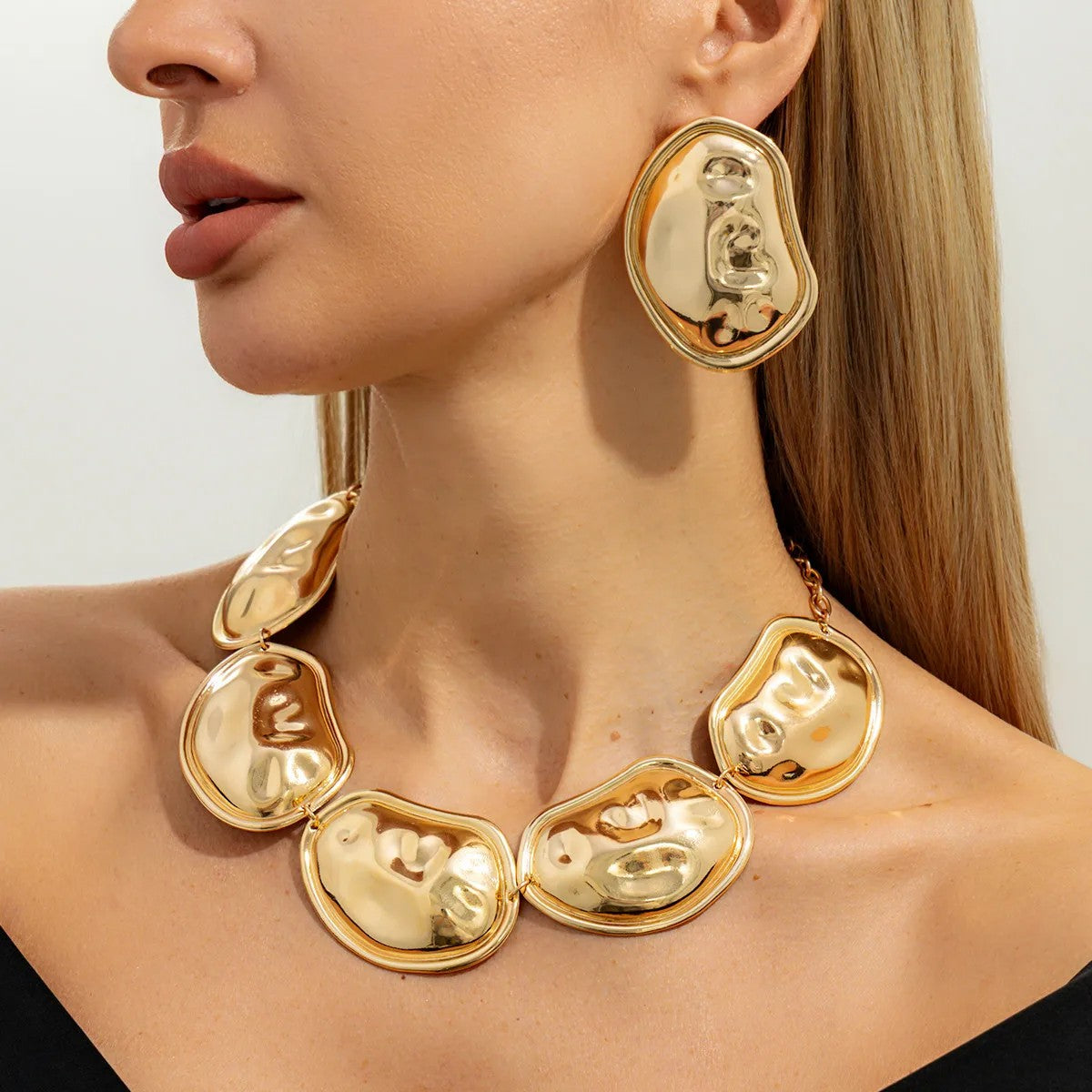 Smooth Gold-Tone Organic Necklace & Earring Set
