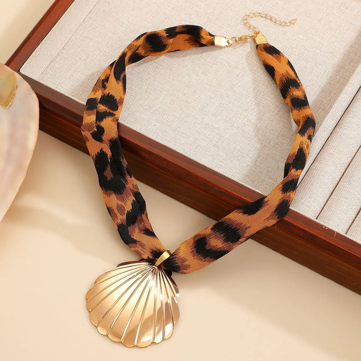Leopard Print Pearl & Bow Necklace
