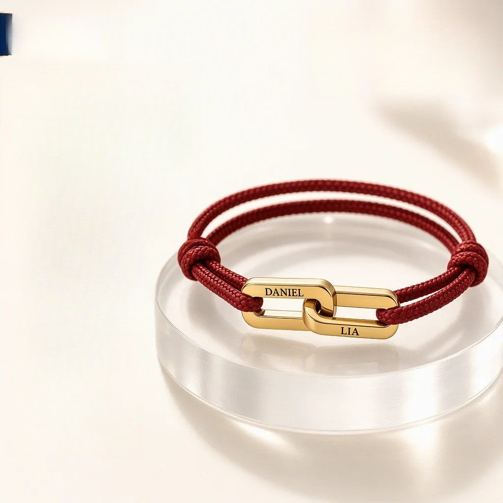 Personalized Interlocking Link Bracelet