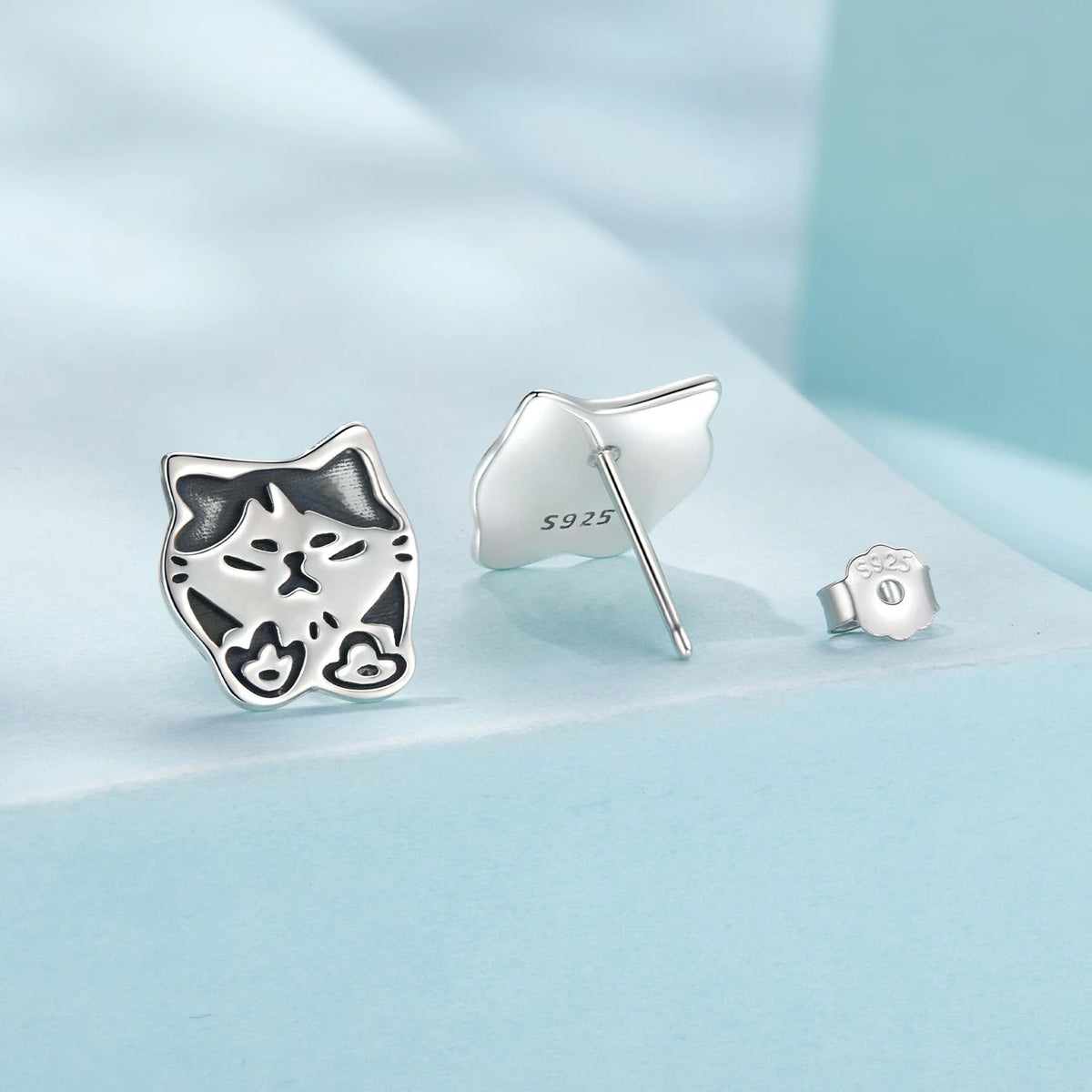 Oxidized Graffiti Cat Stud Earrings