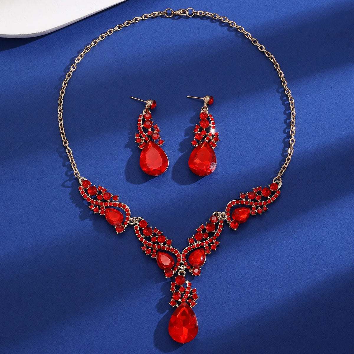 Green Crystal Vine Necklace & Earring Set