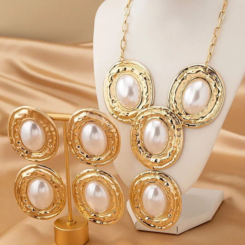 Oval Pearl Statement Jewelry Set