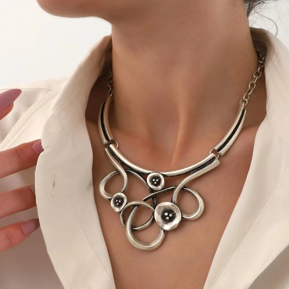 Silver-Tone Floral Collar Necklace