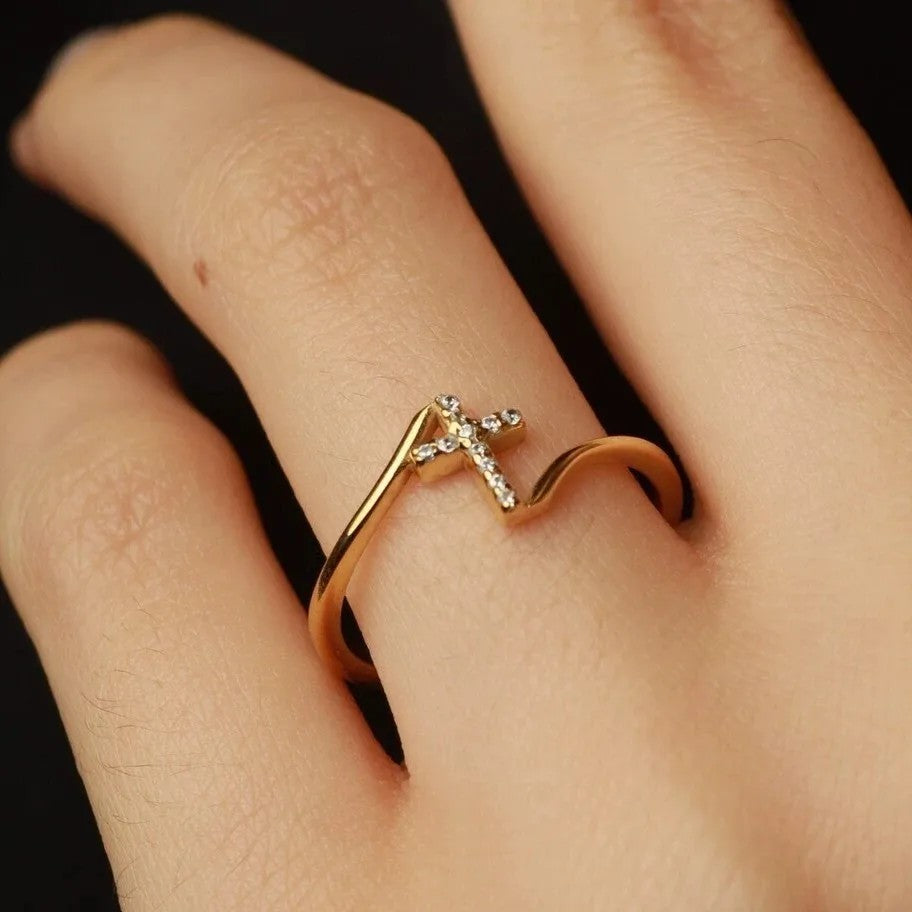 Zircon Cross Ring