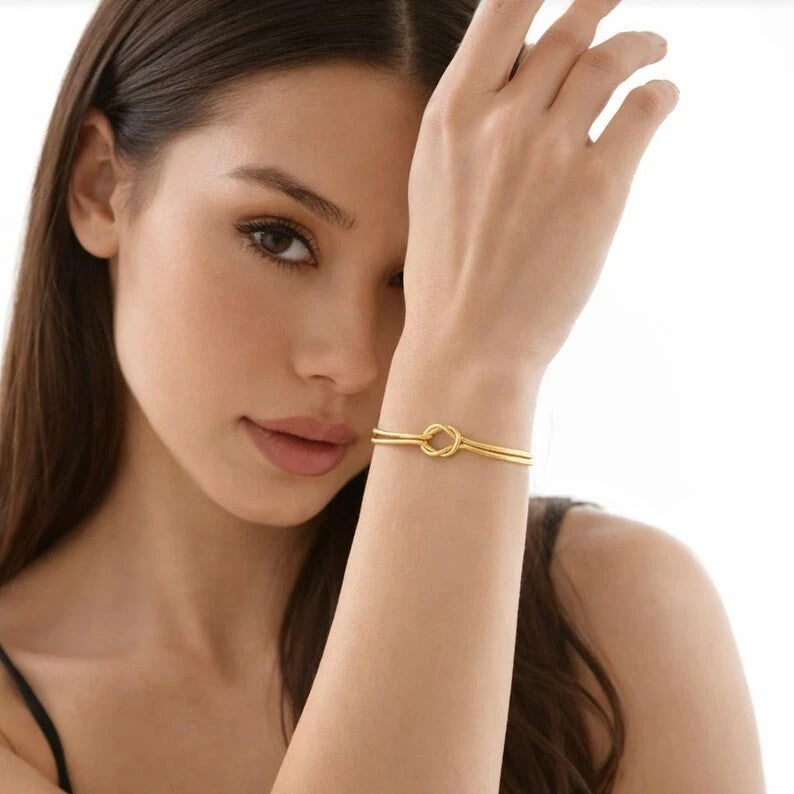 Initial Love Knot Bracelet