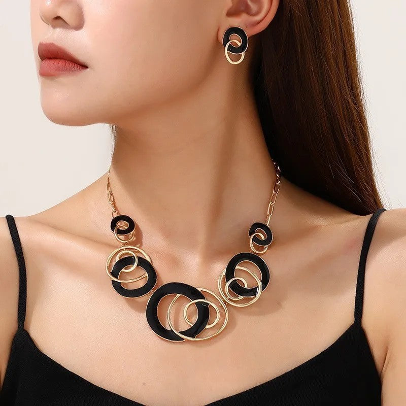 White Interlocking Circle Necklace & Earring Set