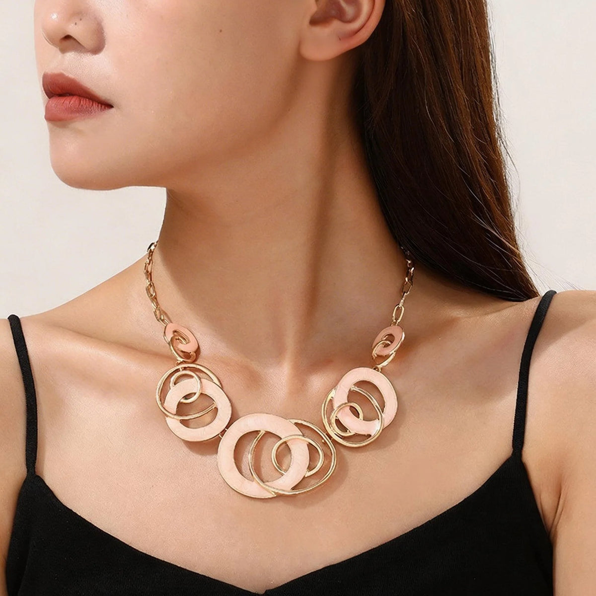 White Interlocking Circle Necklace & Earring Set