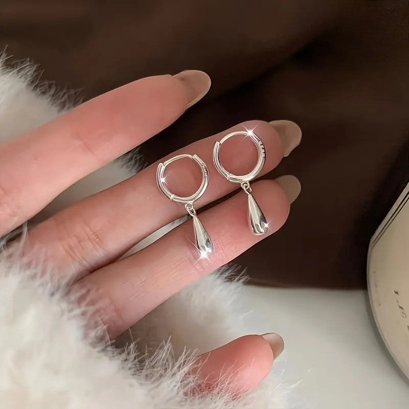 Polished Teardrop Hoop Earrings