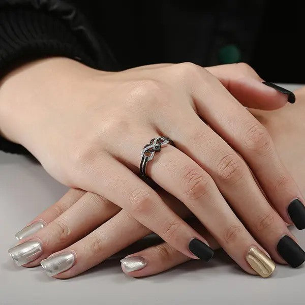 2pc Black Celtic Knot & Crystal Heart Ring Set