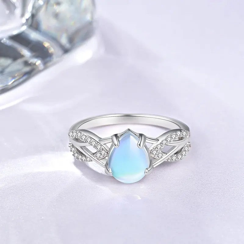 Blue Heart Twisted Band Ring