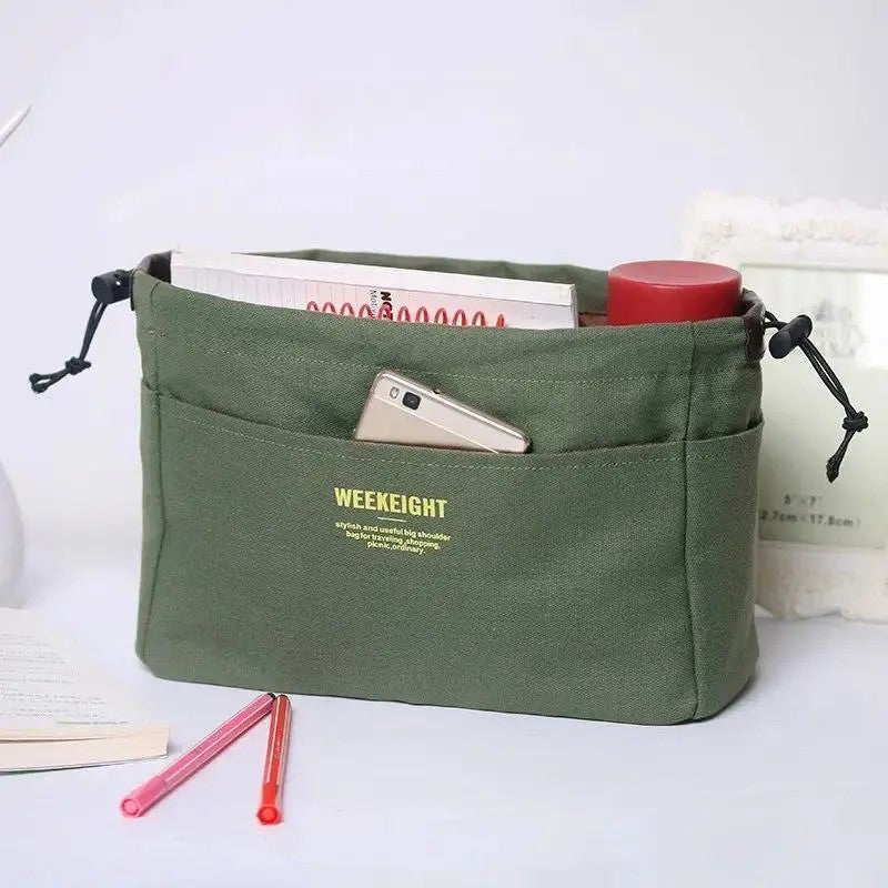 Lightweight Canvas Organizer