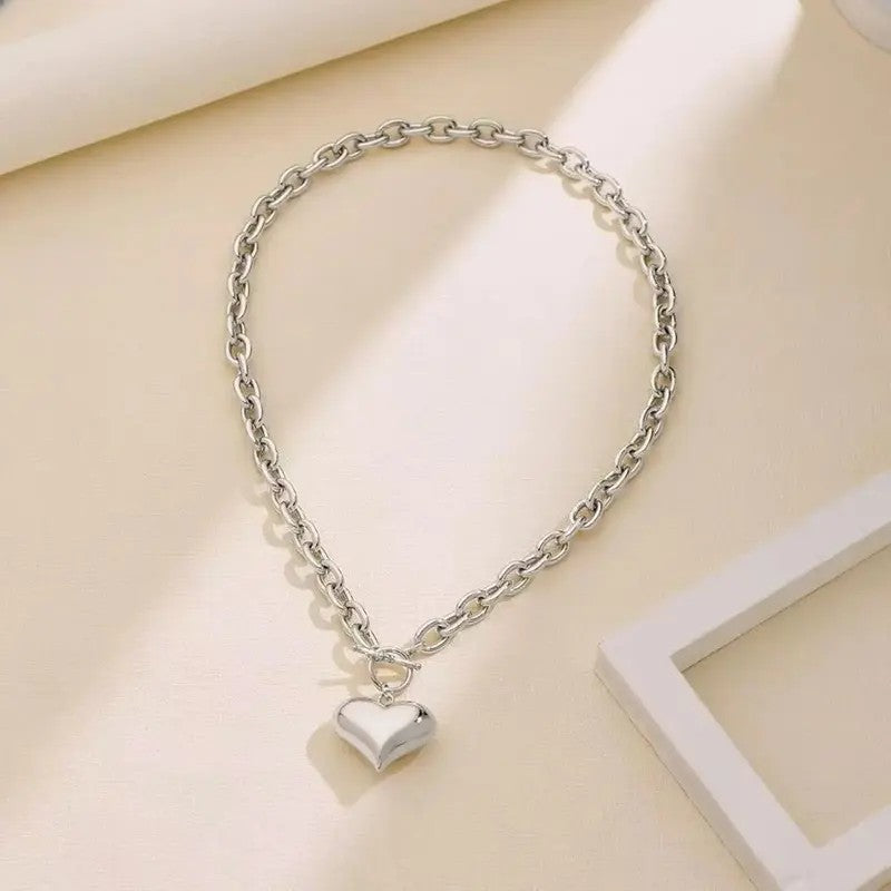 Puffy Heart Curb Chain Necklace