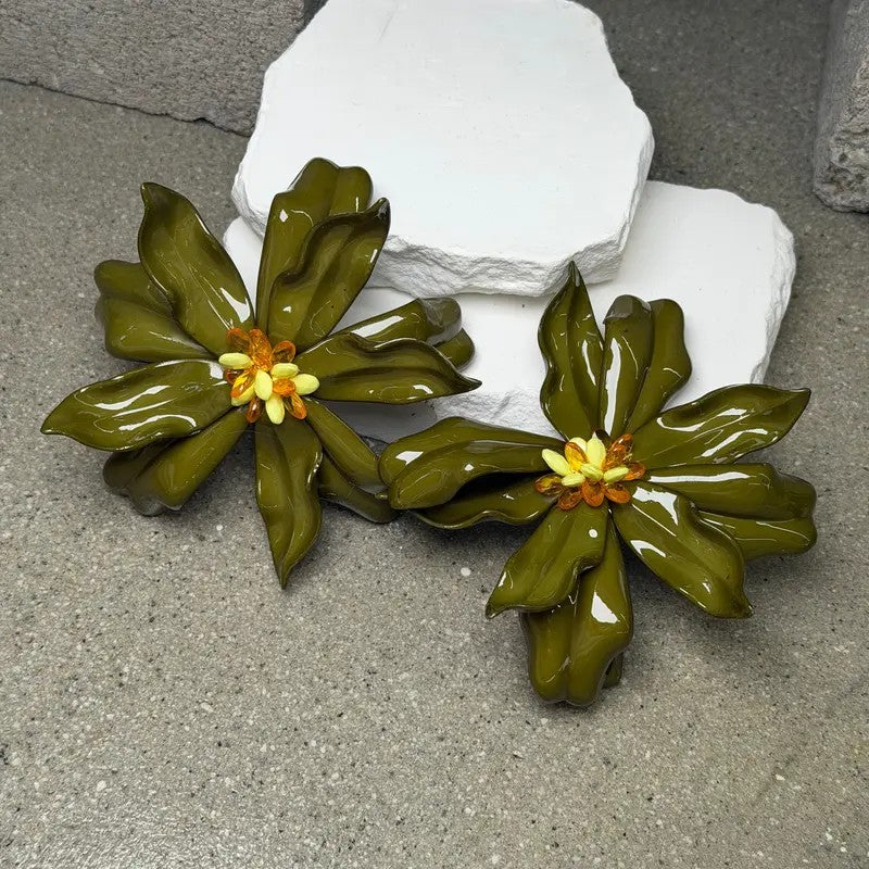 Glossy Flower Stud Earrings
