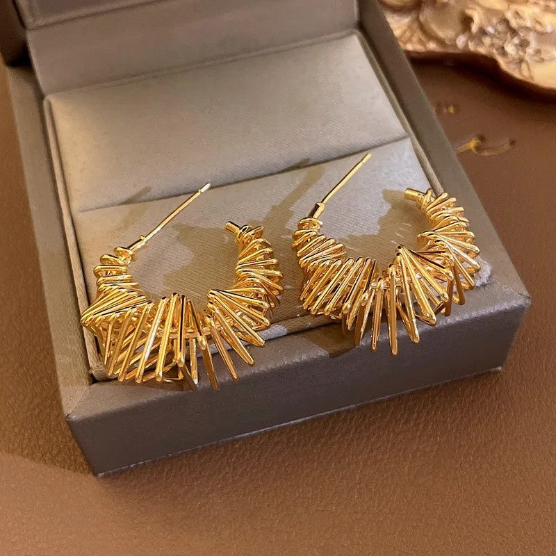 Twisted C-Shaped Stud Earrings
