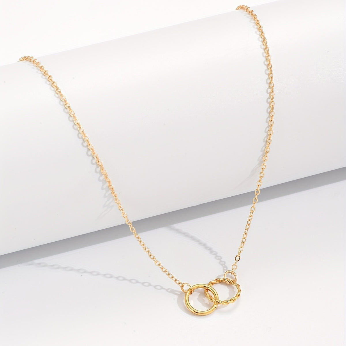 Smooth & Textured Circle Necklace