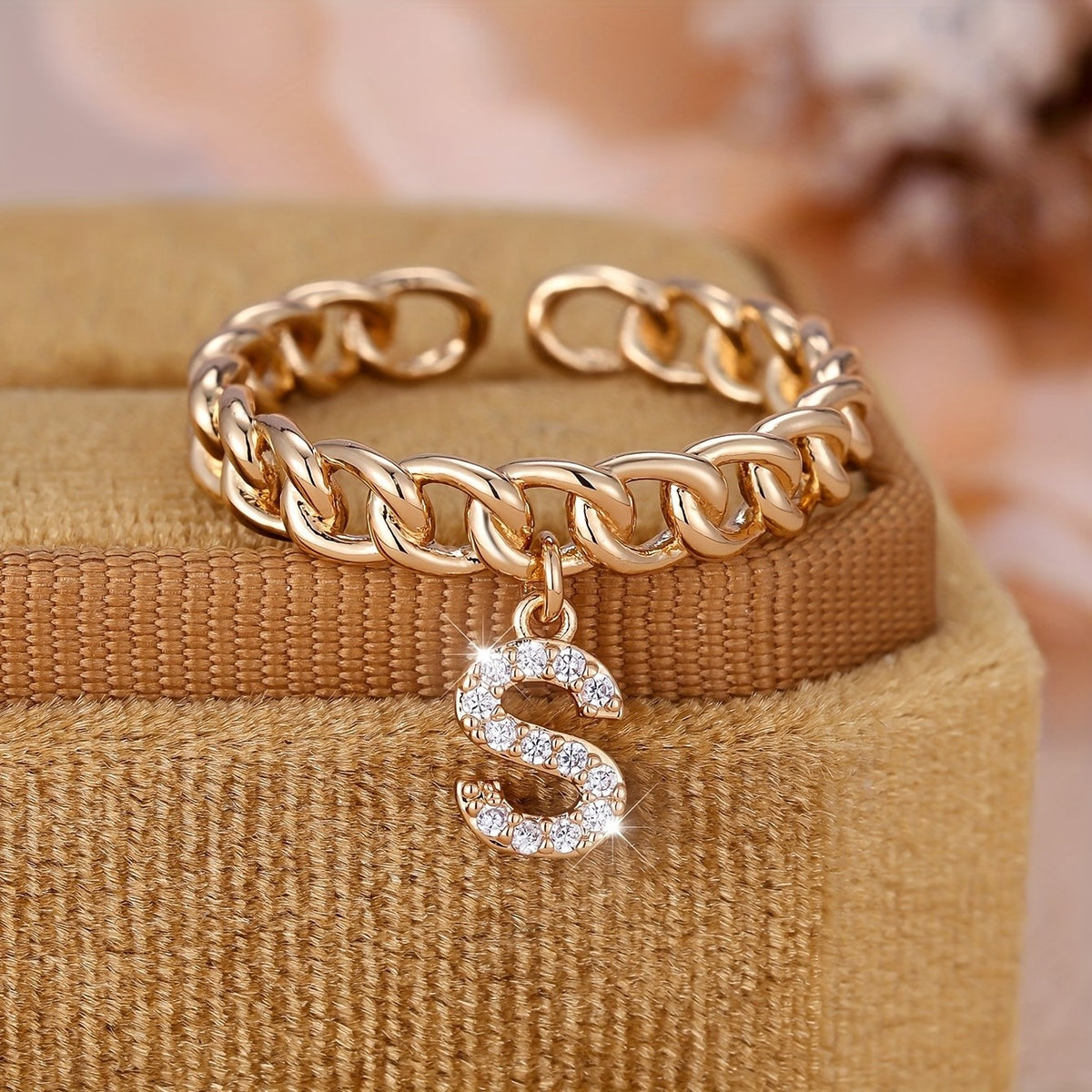 Crystal Initial Chain Ring