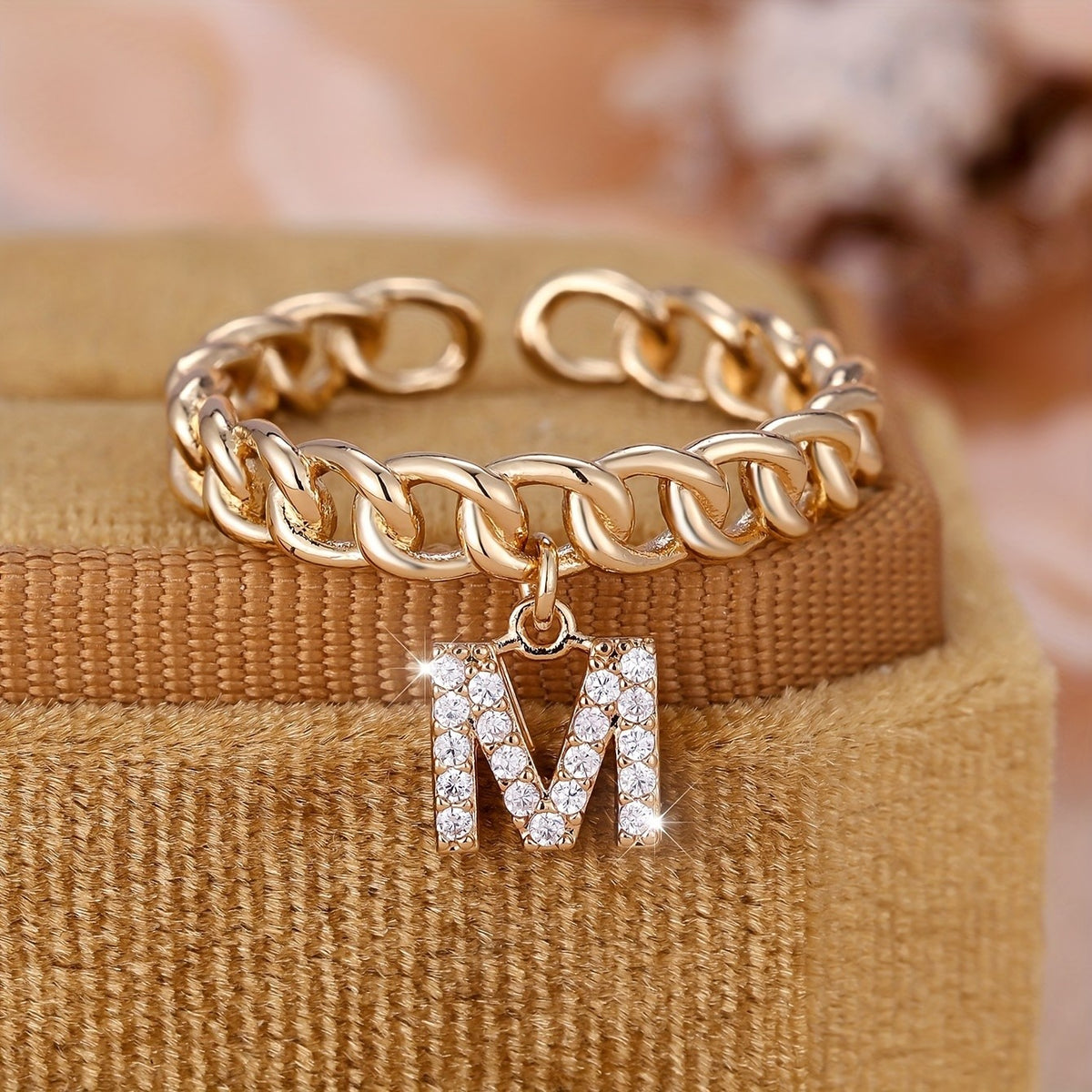 Crystal Initial Chain Ring