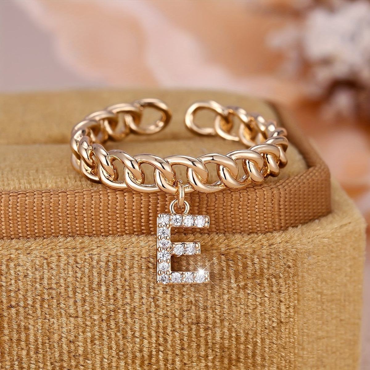Crystal Initial Chain Ring