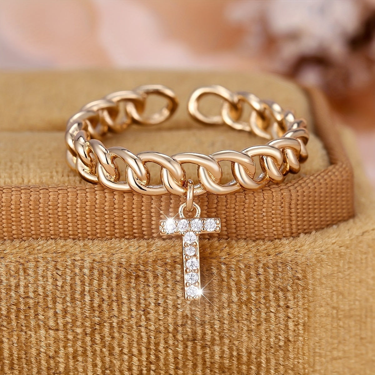 Crystal Initial Chain Ring