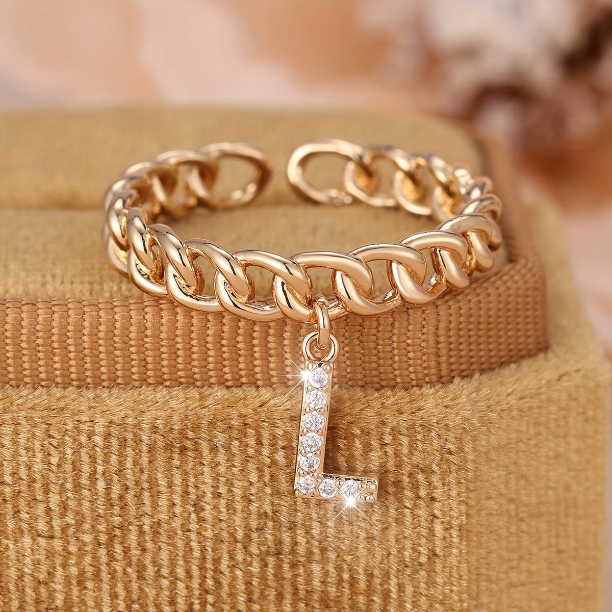 Crystal Initial Chain Ring