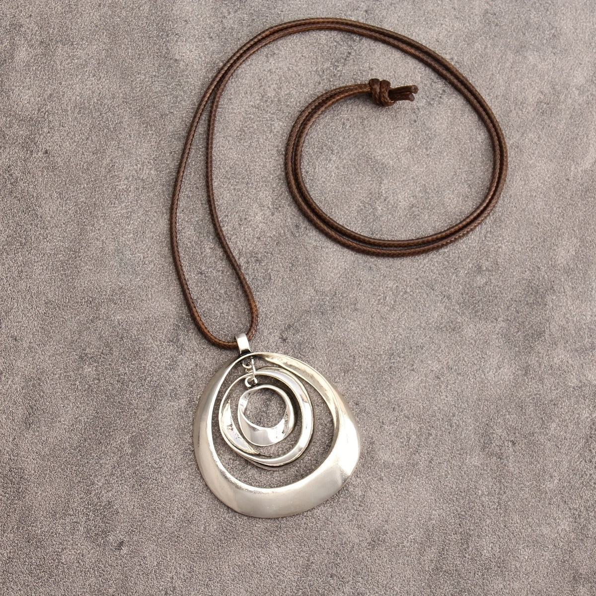 Concentric Oval Pendant Necklace