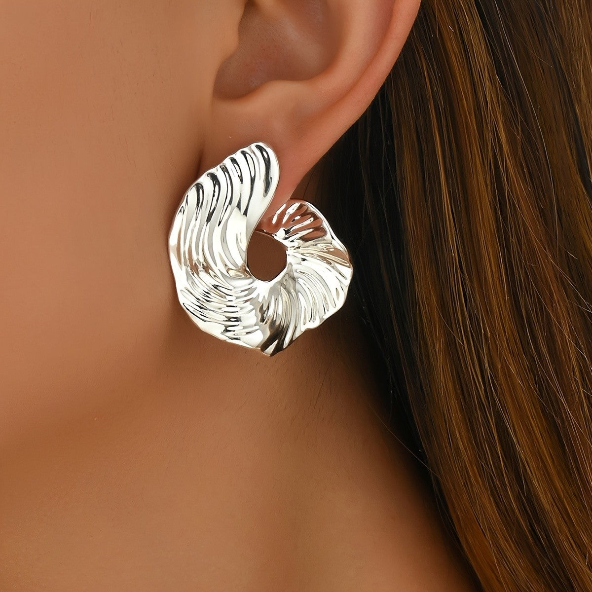 Swirl Texture Hoop Earrings