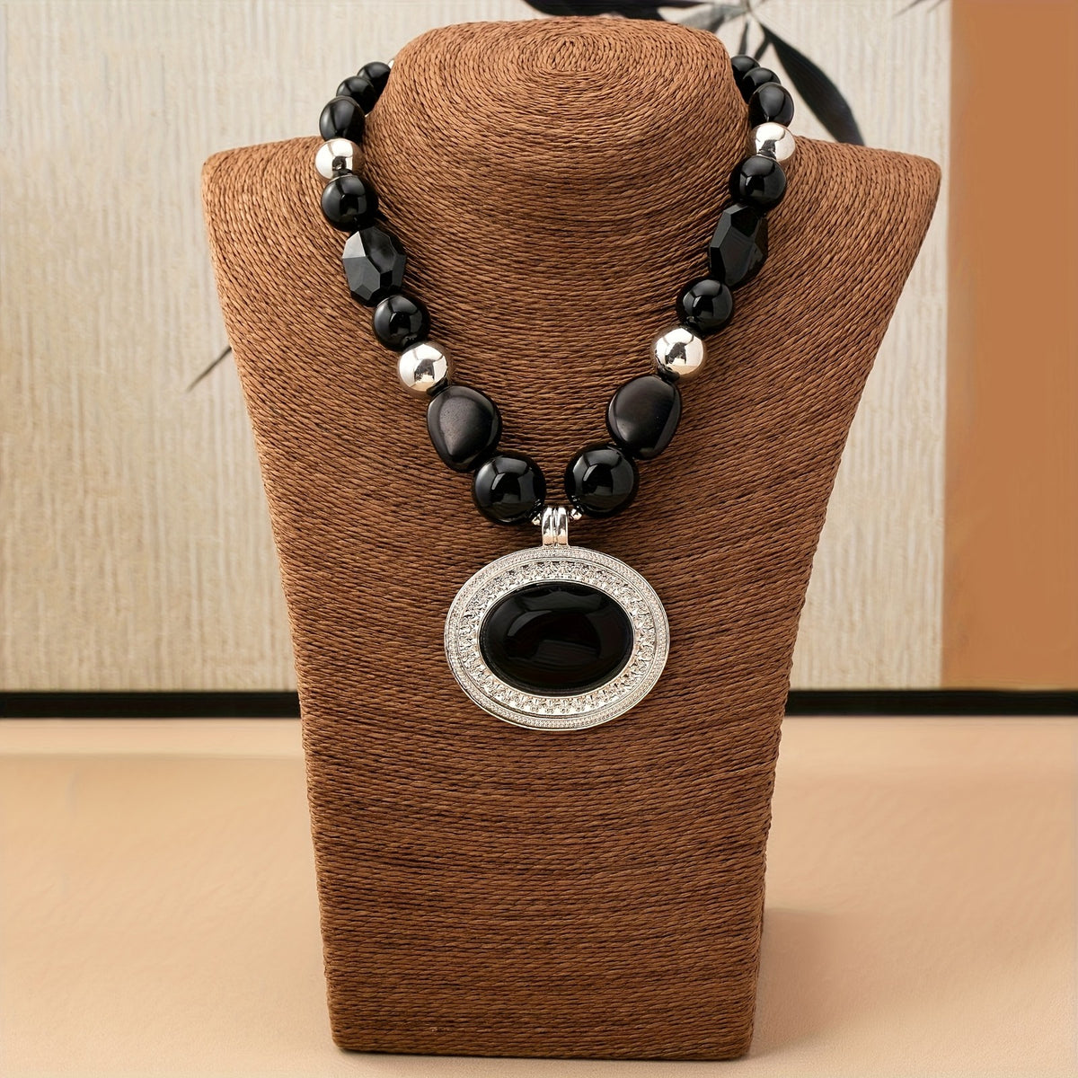 Red Bead Oval Pendant Necklace