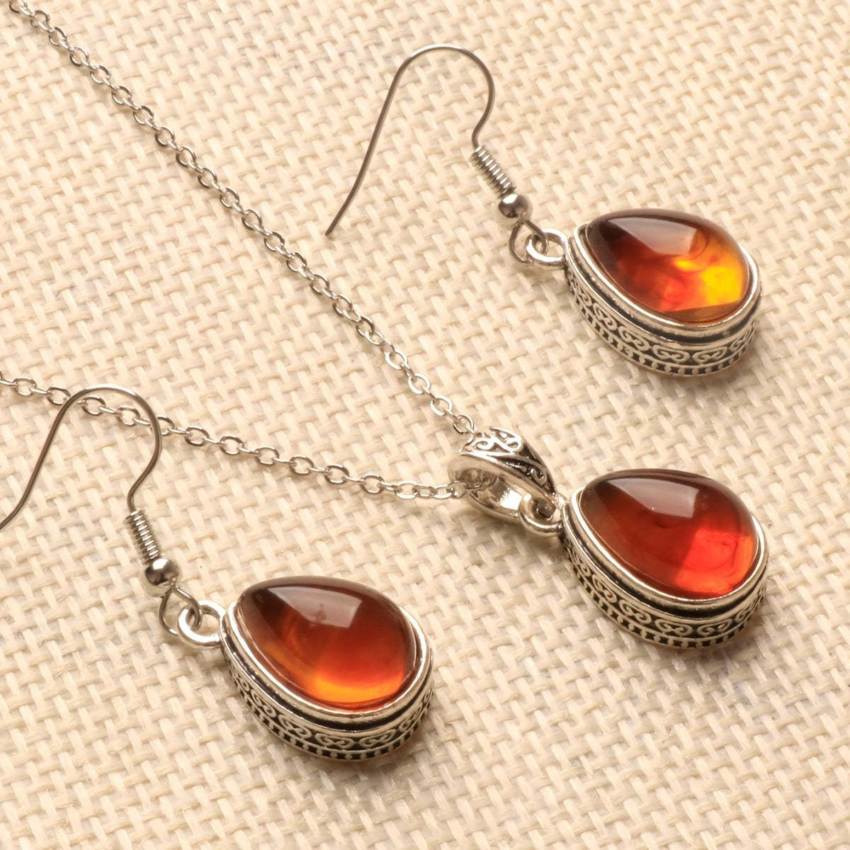 Amber Teardrop Jewelry Set