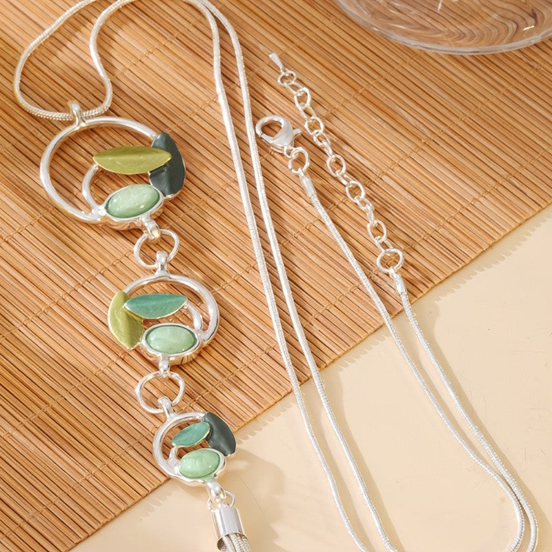 Resin Leaf Tassel Necklace