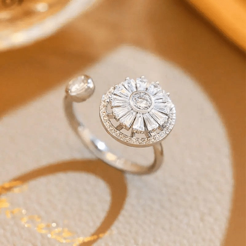 Round Crystal Halo Ring