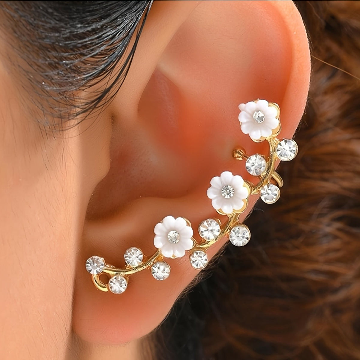 White Flower Crystal Ear Cuff