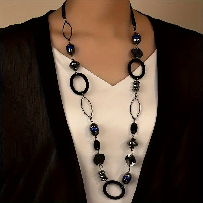 Black Resin Geometric Link Necklace