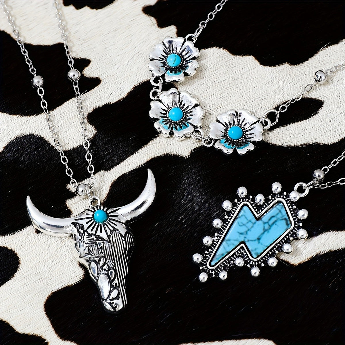Turquoise Floral & Bull Head Layered Necklace Set