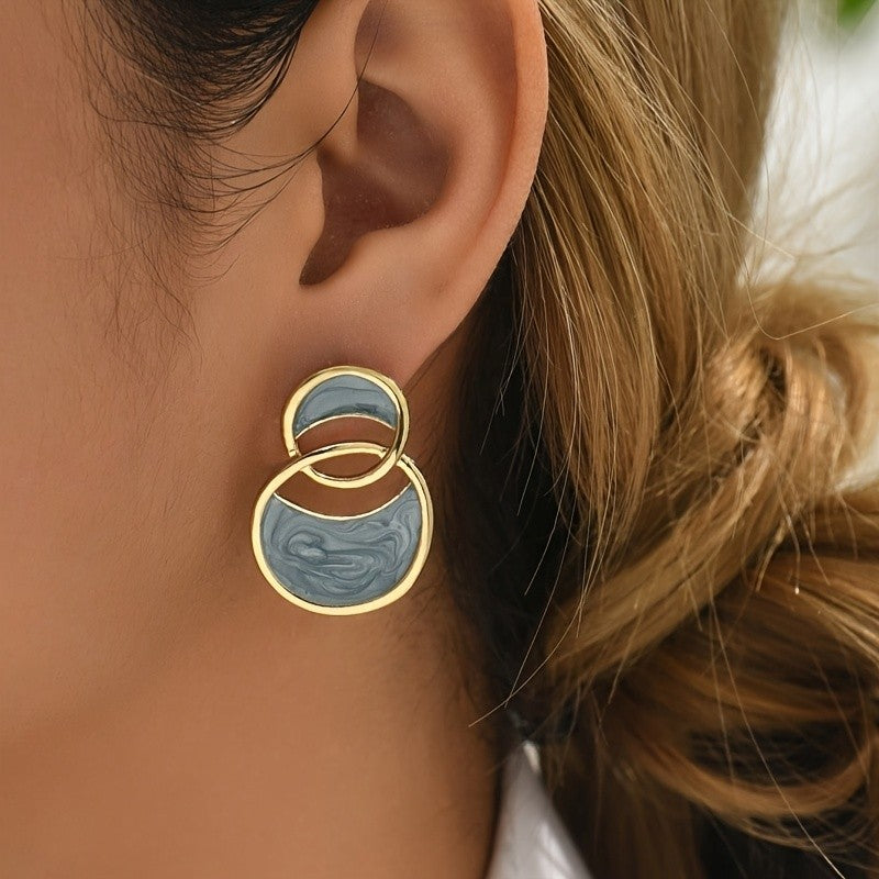 Blue Swirl Interlocking Circle Earrings