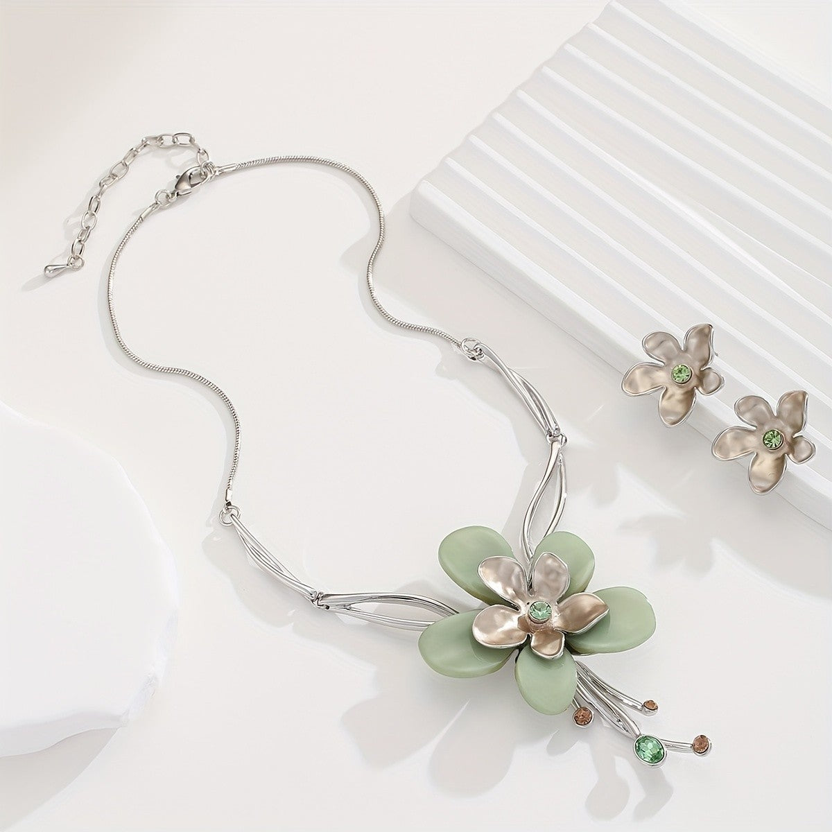 Green Resin Flower Necklace & Earring Set