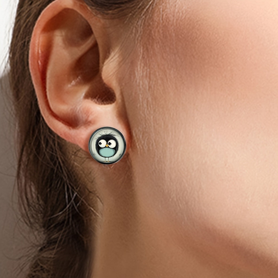 Round Cartoon Bird Stud Earrings