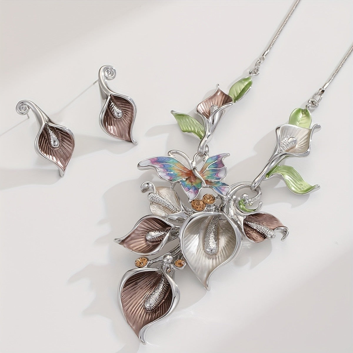 Calla Lily Floral Necklace & Earring Set