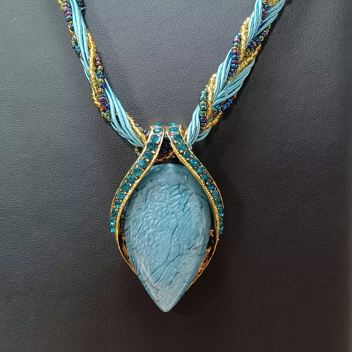 Purple Teardrop Beaded Necklace
