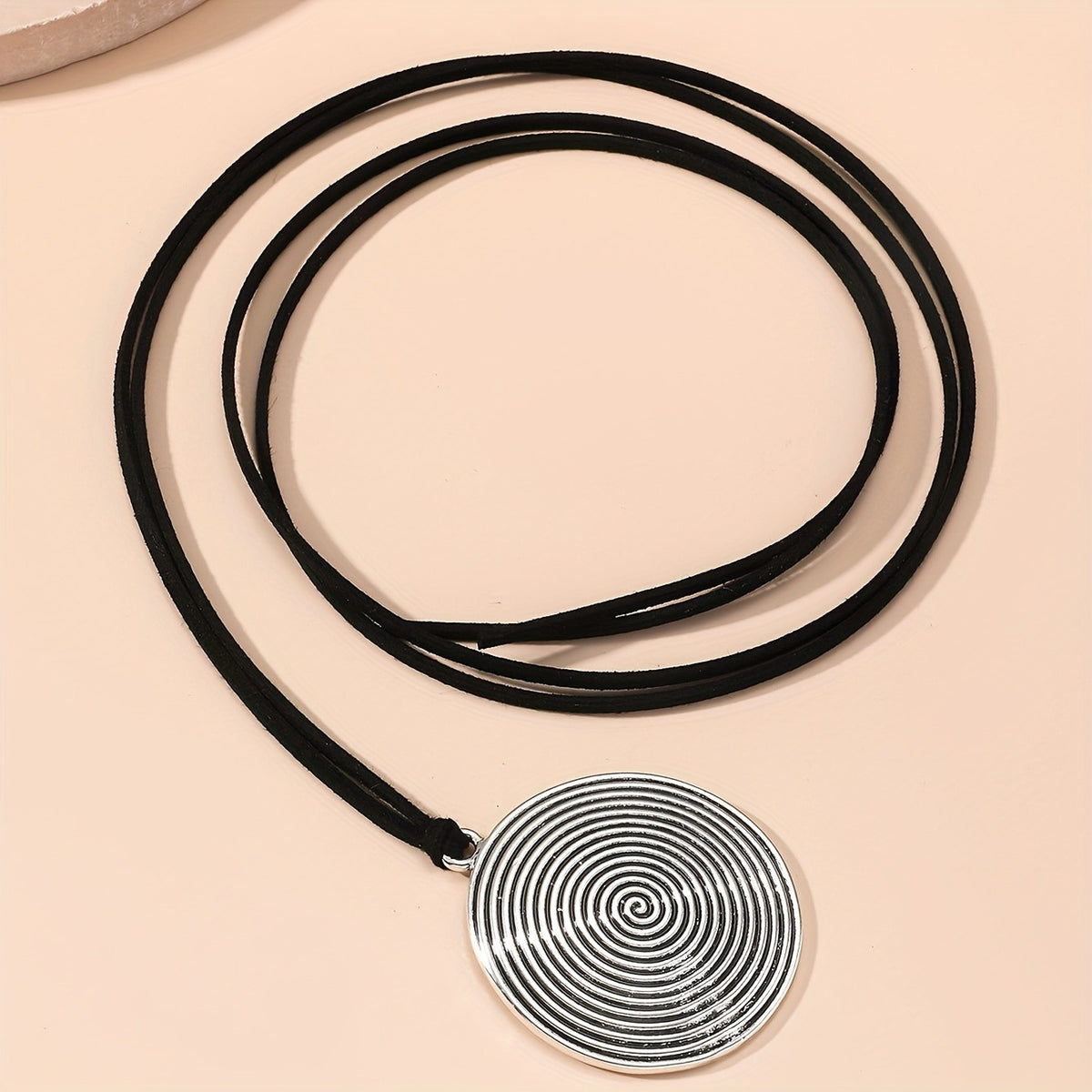 Concentric Circle Wrap Choker Necklace