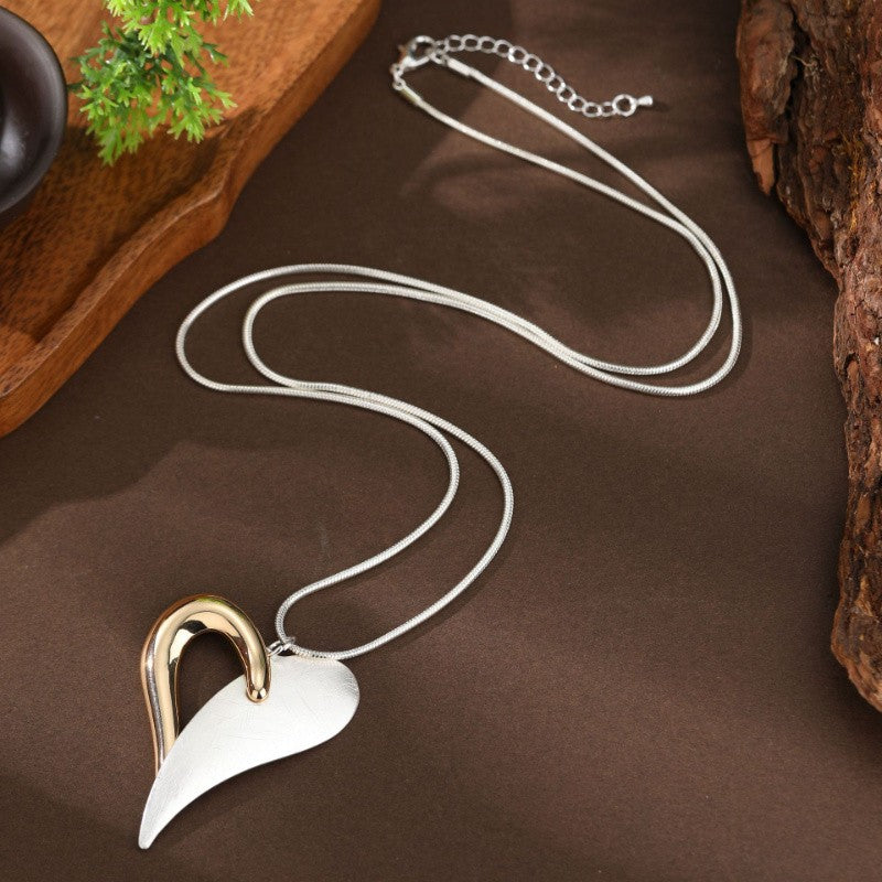Brushed Curve Heart Pendant Necklace