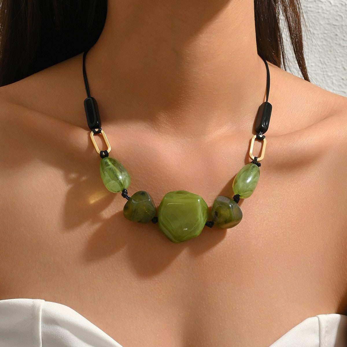 Resin Geometric Bead Necklace