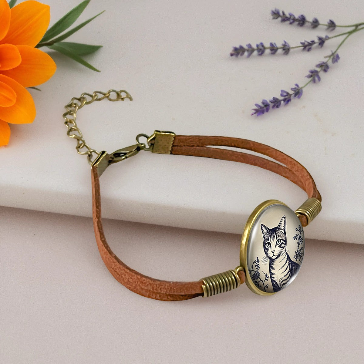 Blue Tabby Cat Glass Bracelet