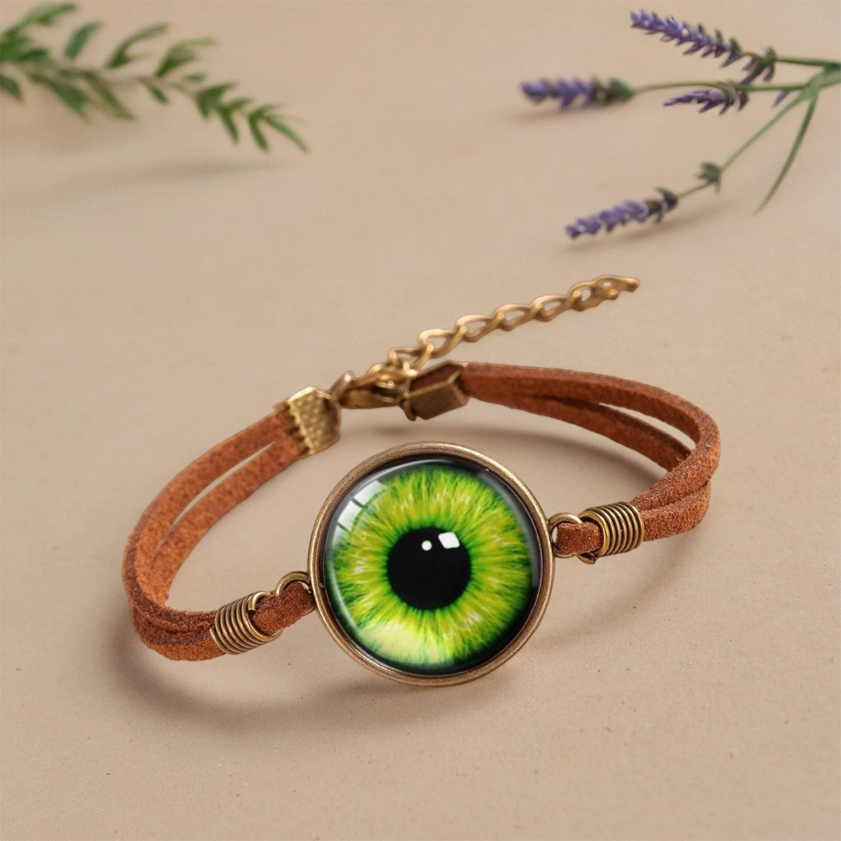 Green Eye Cabochon Bracelet