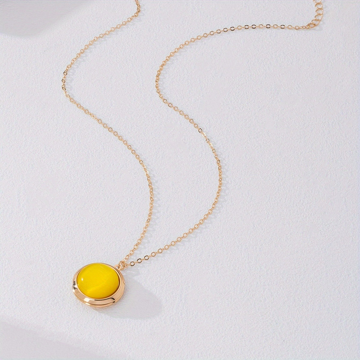 Cat's Eye Round Pendant Necklace
