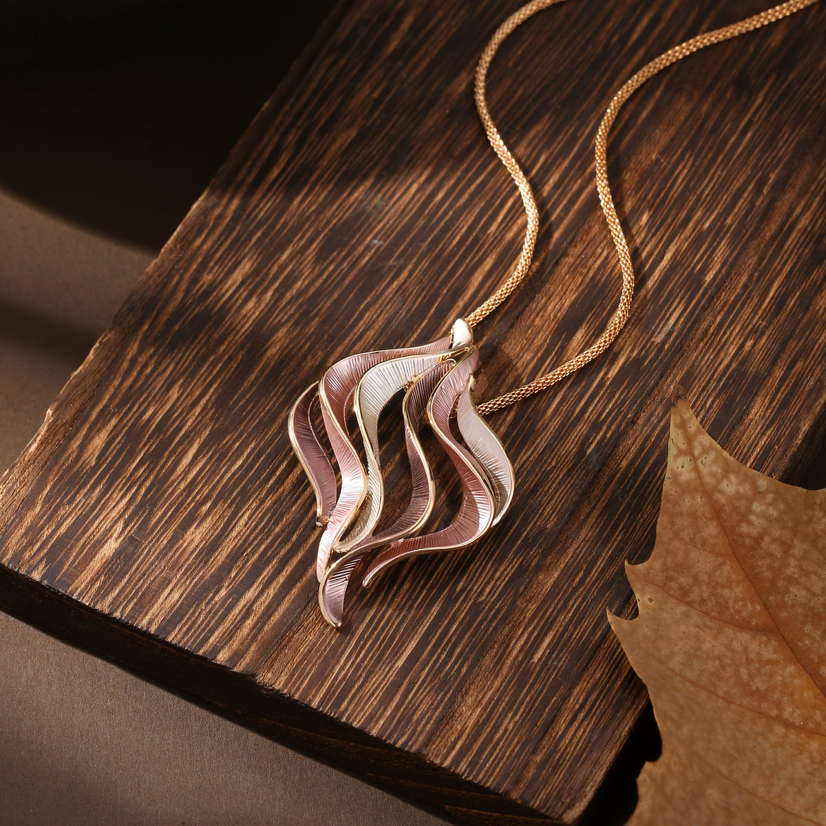 Layered Wave Pendant Necklace