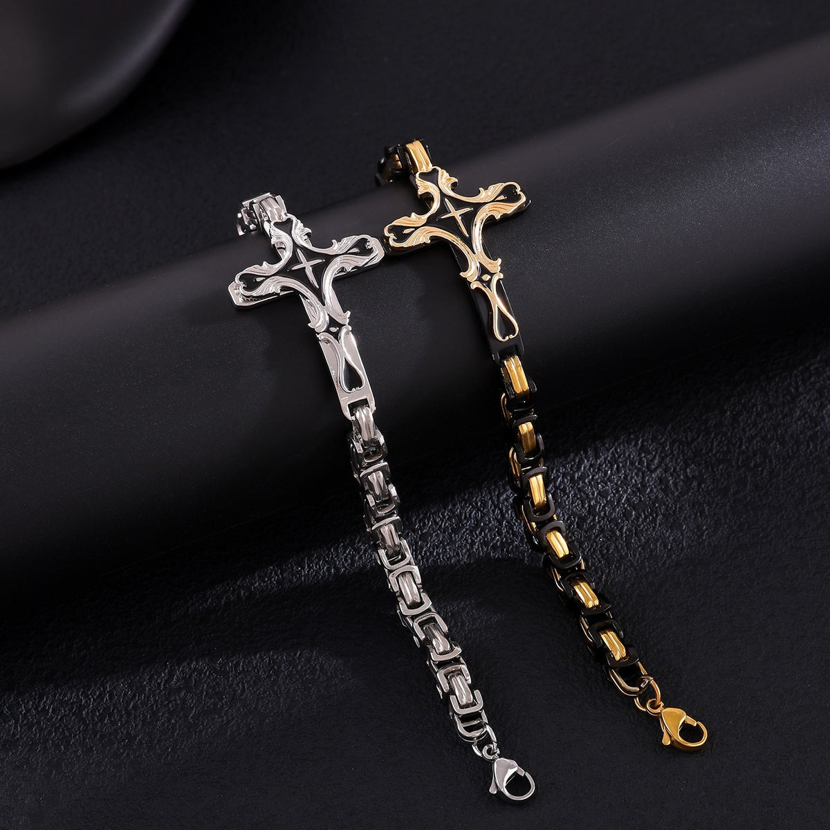 Ornate Cross Link Bracelet