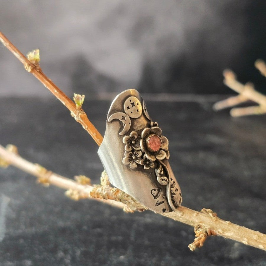 Floral Pointed Wrap Ring