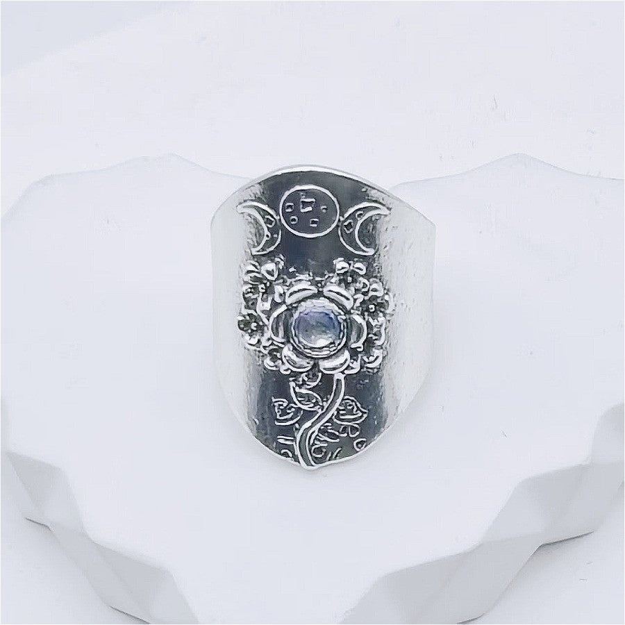 Floral Pointed Wrap Ring