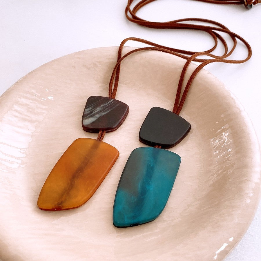 Marbled Acrylic Horn Pendant Necklace