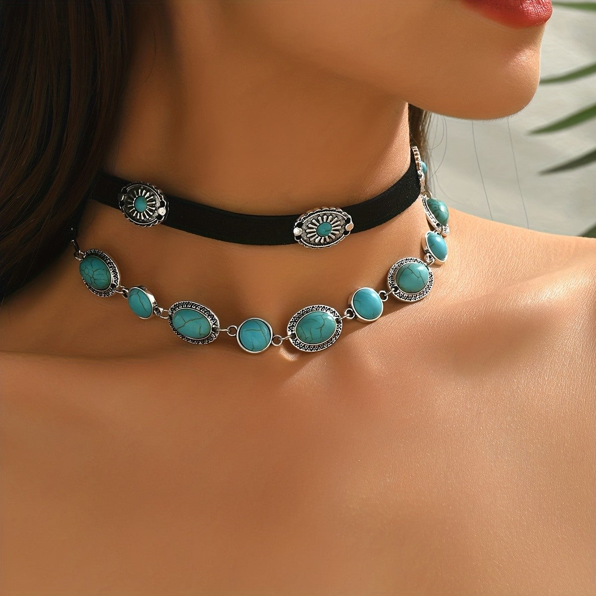 Turquoise Oval Velvet Choker Set